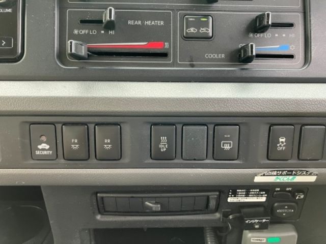 HINO LIESSE2 2017 Image 31