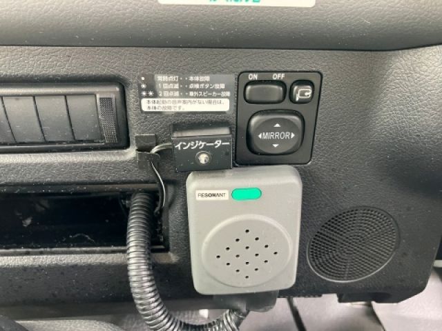 HINO LIESSE2 2017 Image 31