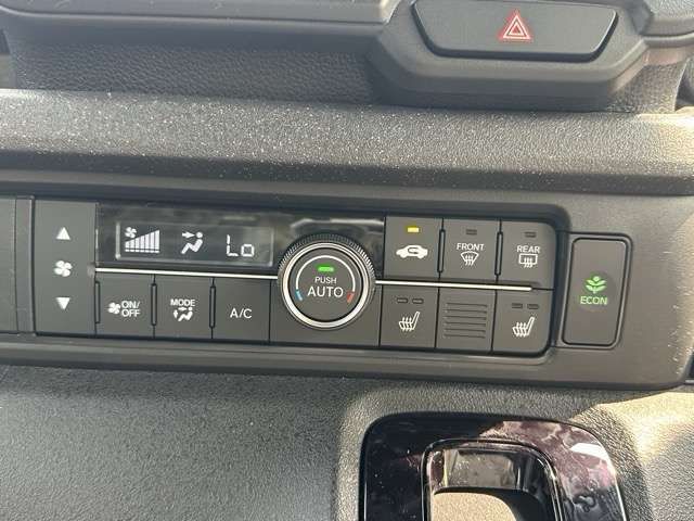 HONDA N BOX CUSTOM 2025 Image 31