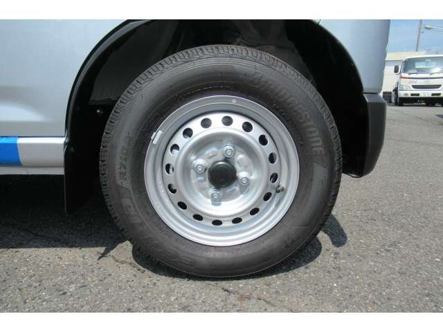 DAIHATSU HIJET CARGO 4WD 2025 Image 31