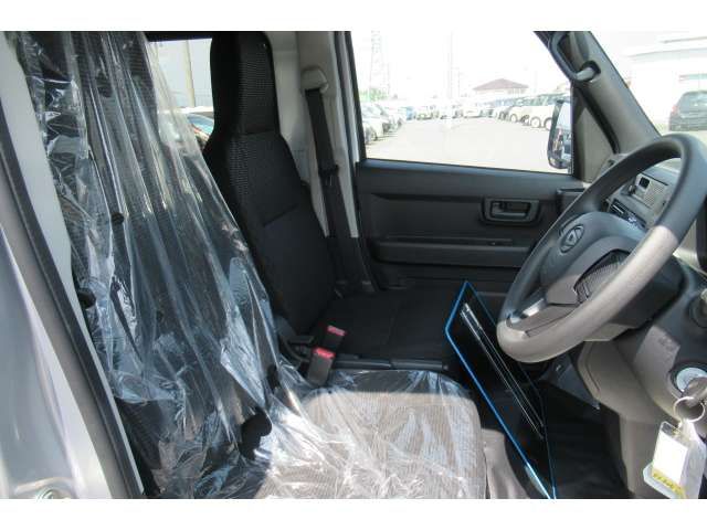 DAIHATSU HIJET CARGO 4WD 2025 Image 31