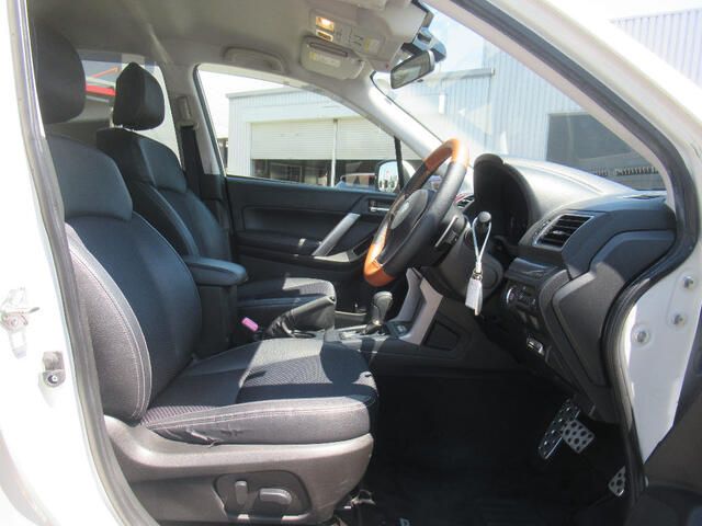 SUBARU FORESTER 2015 Image 31
