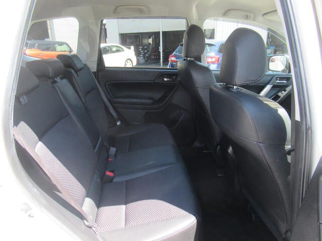 SUBARU FORESTER 2015 Image 31