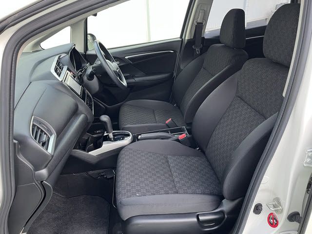 HONDA FIT 2017 Image 31