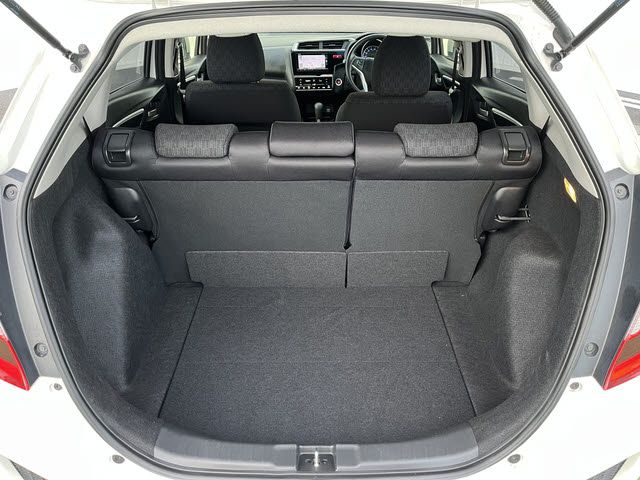 HONDA FIT 2017 Image 31