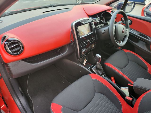 RENAULT LUTECIA 2016 Image 31