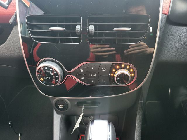 RENAULT LUTECIA 2016 Image 31