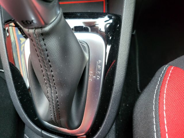 RENAULT LUTECIA 2016 Image 31