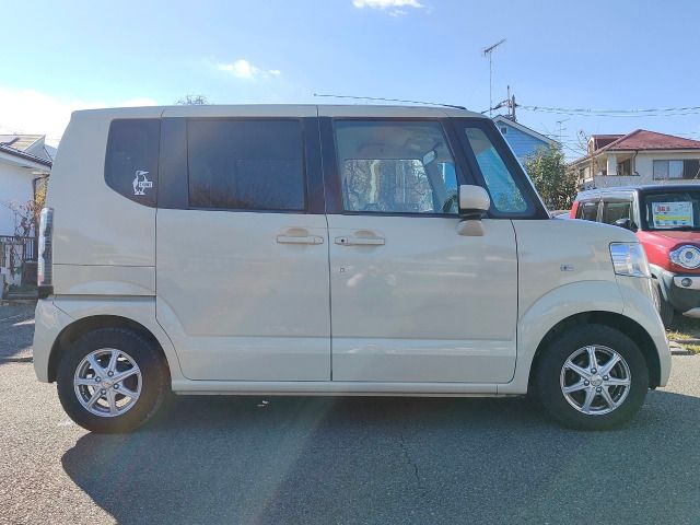 HONDA N BOX 2012 Image 31