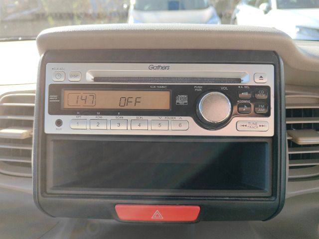 HONDA N BOX 2012 Image 31