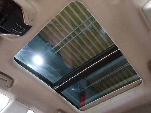 MASERATI LEVANTE 2016 Image 31