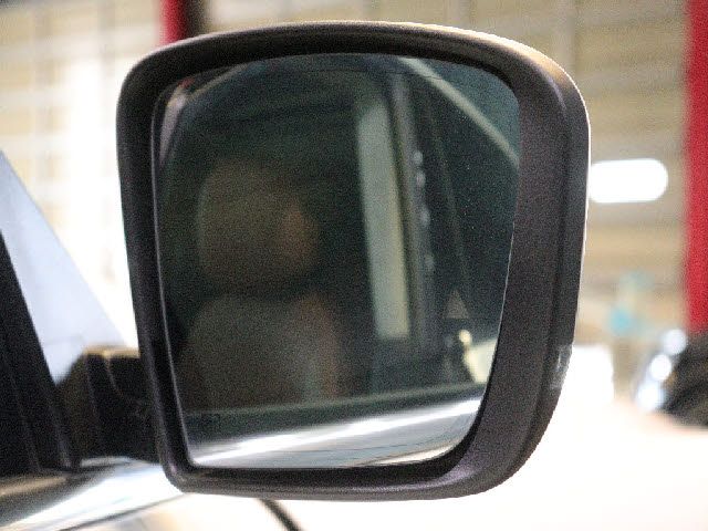 MASERATI LEVANTE 2016 Image 31