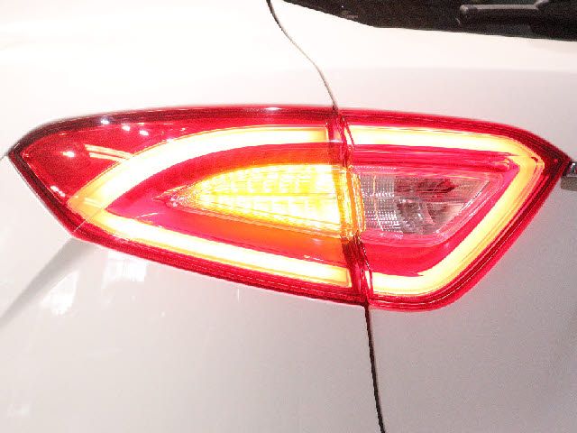 MASERATI LEVANTE 2016 Image 31