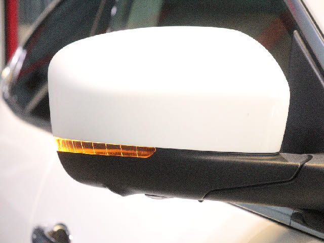 MASERATI LEVANTE 2016 Image 31