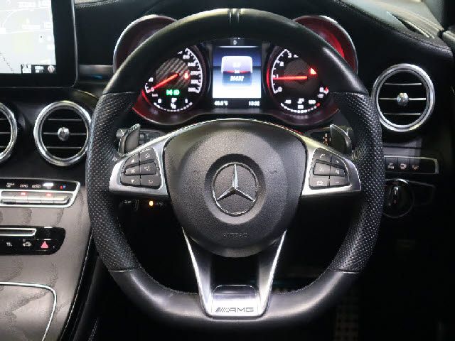 MERCEDES BENZ MERCEDES AMG GLCCLAS 2018 Image 31