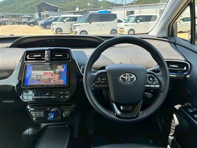 TOYOTA PRIUS 2021 Image 31