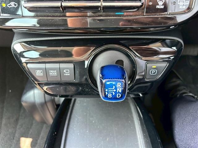 TOYOTA PRIUS 2021 Image 31