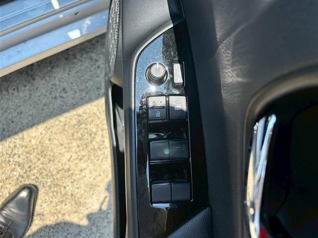 TOYOTA PRIUS 2021 Image 31