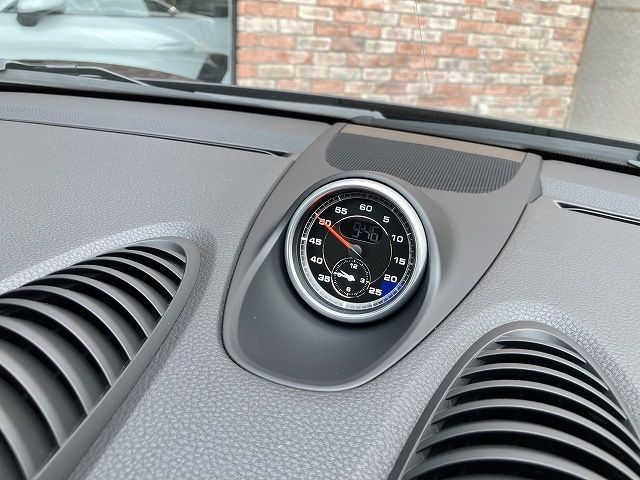 PORSCHE 718BOXSTER 2020 Image 31