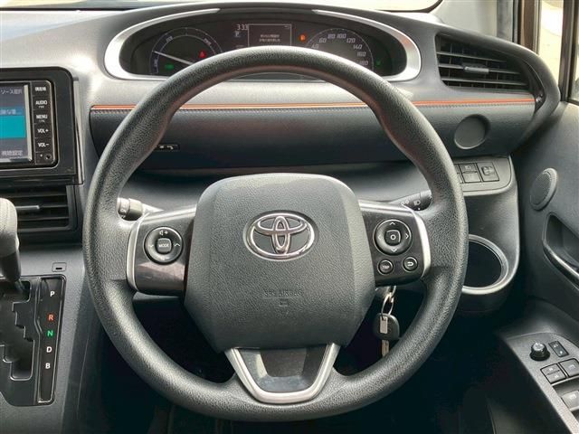 TOYOTA SIENTA HYBRID 2019 Image 31