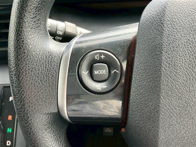 TOYOTA SIENTA HYBRID 2019 Image 31