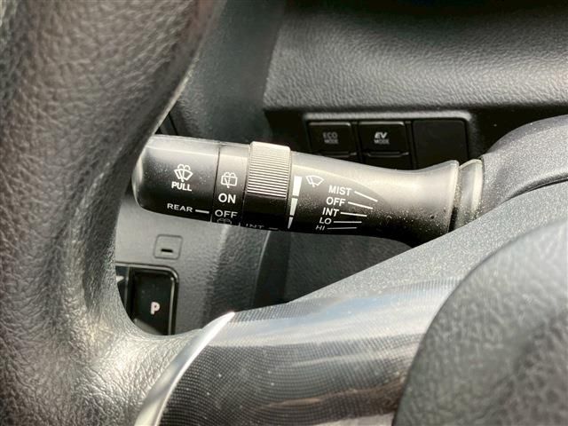 TOYOTA SIENTA HYBRID 2019 Image 31