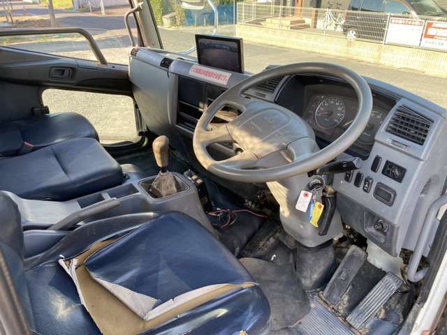 MITSUBISHI FUSOU FIGHTER 2006 Image 31