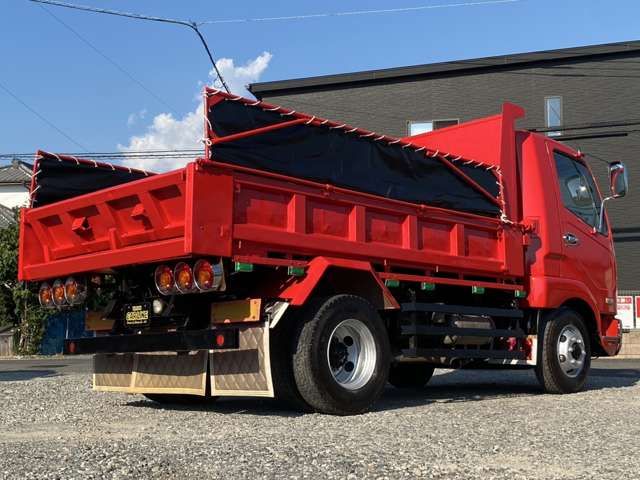 MITSUBISHI FUSOU FIGHTER 2006 Image 31