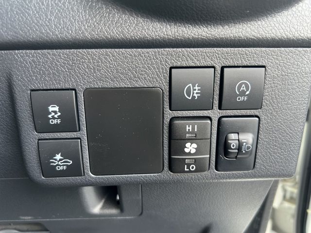 TOYOTA TOWNACE VAN 4WD 2024 Image 31