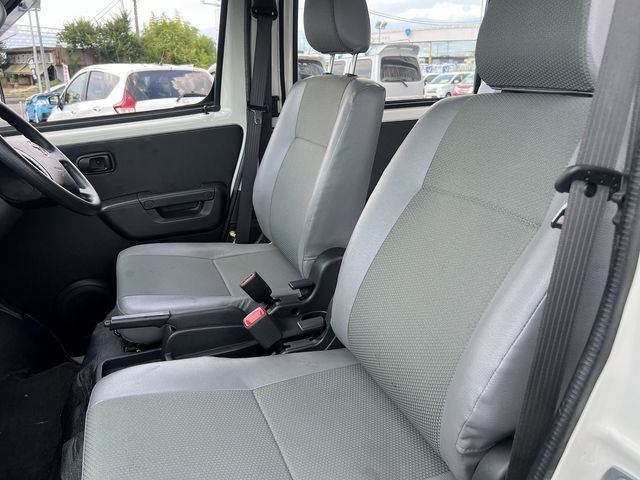 TOYOTA TOWNACE VAN 4WD 2024 Image 31