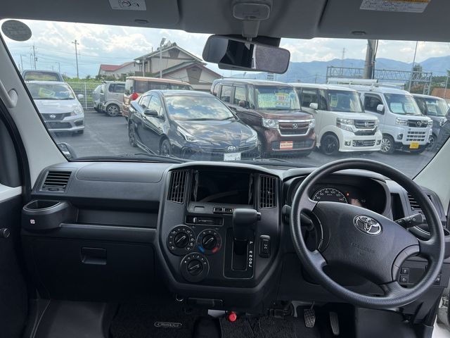 TOYOTA TOWNACE VAN 4WD 2024 Image 31