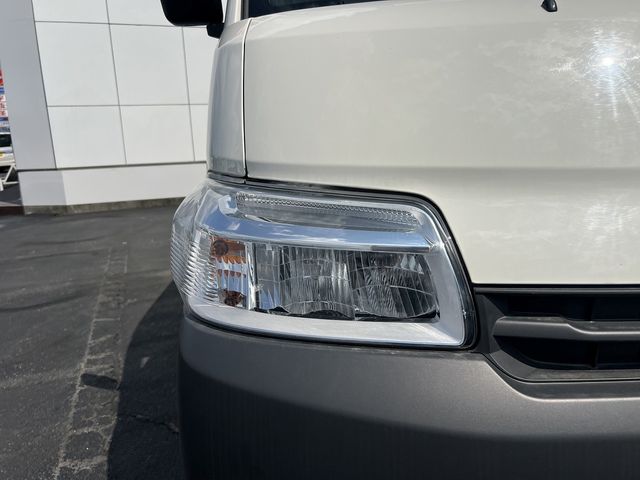 TOYOTA TOWNACE VAN 4WD 2024 Image 31