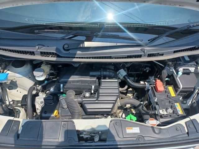 SUZUKI WAGON R 2019 Image 31