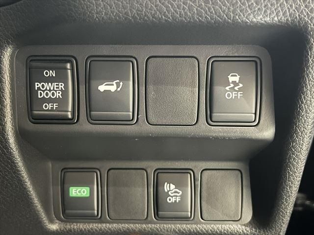 NISSAN X-TRAIL HYBRID 2WD 2018 Image 31