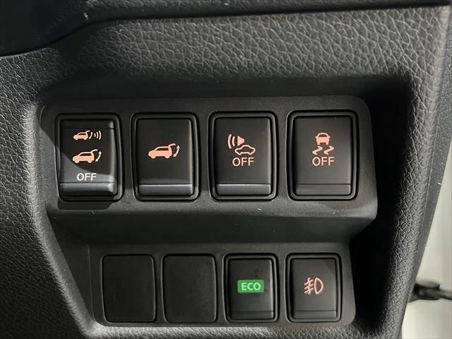 NISSAN X-TRAIL HYBRID 2WD 2016 Image 31