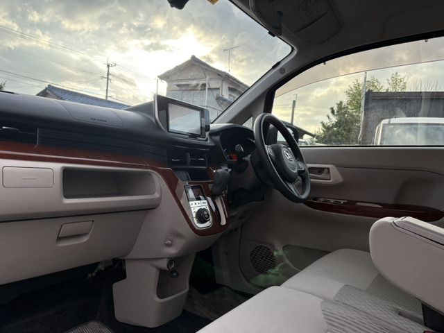 DAIHATSU MOVE 2015 Image 31