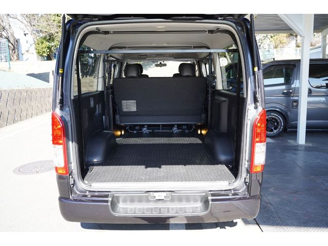 TOYOTA HIACE VAN 2WD 2017 Image 31