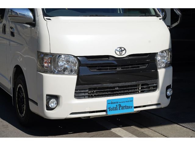 TOYOTA HIACE VAN 2WD 2017 Image 31