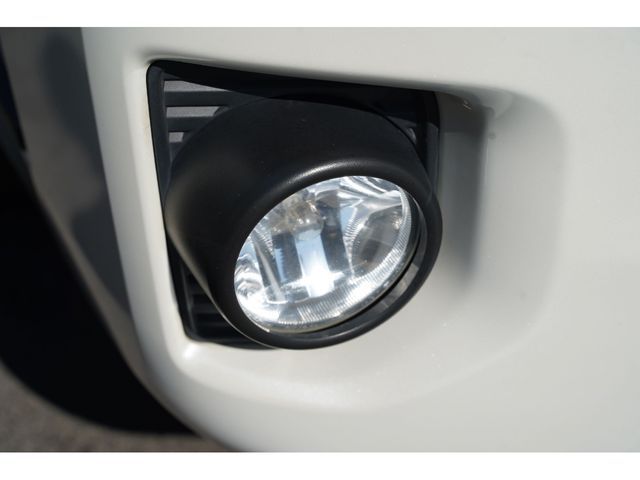 TOYOTA HIACE VAN 2WD 2017 Image 31