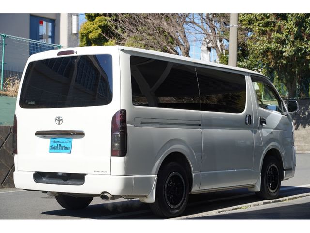 TOYOTA HIACE VAN 2WD 2017 Image 31