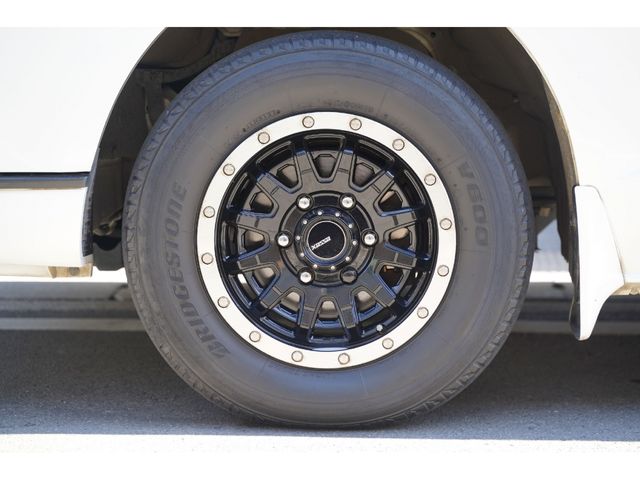 TOYOTA HIACE VAN 2WD 2017 Image 31