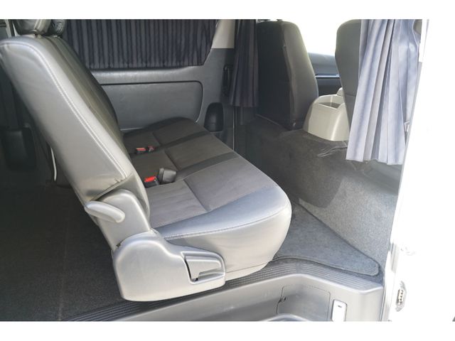 TOYOTA HIACE VAN 2WD 2017 Image 31