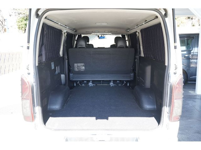 TOYOTA HIACE VAN 2WD 2017 Image 31