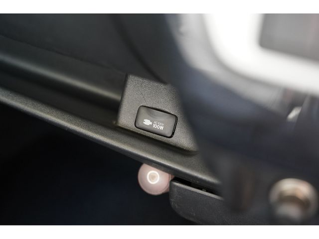 TOYOTA HIACE VAN 4WD 2014 Image 31