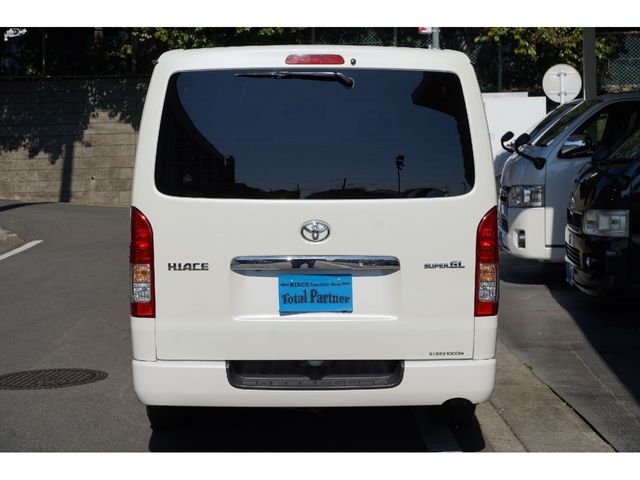 TOYOTA HIACE VAN 4WD 2014 Image 31