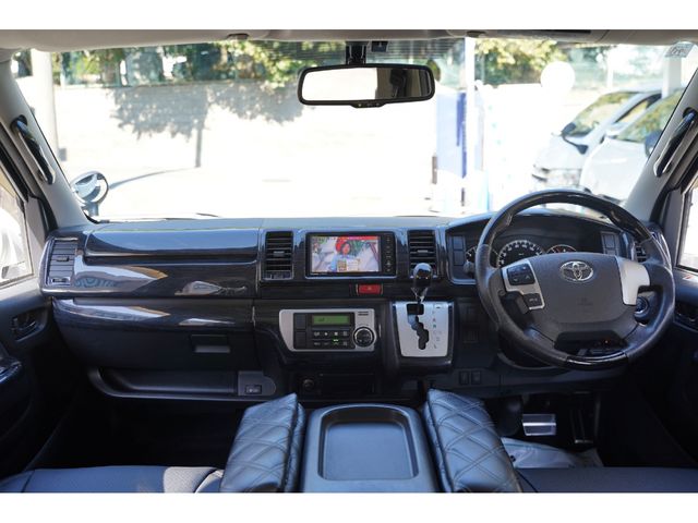 TOYOTA HIACE VAN 4WD 2014 Image 31