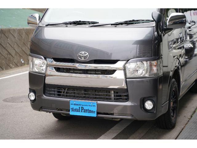 TOYOTA HIACE VAN 4WD 2016 Image 31