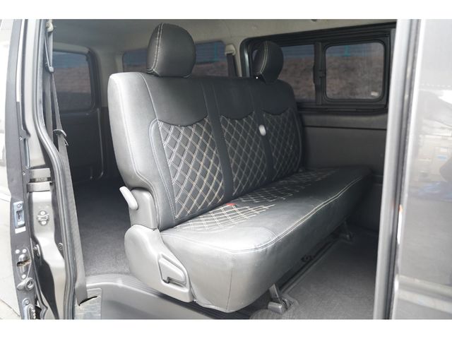TOYOTA HIACE VAN 4WD 2016 Image 31