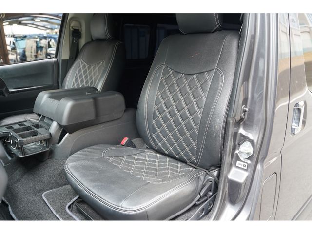 TOYOTA HIACE VAN 4WD 2016 Image 31