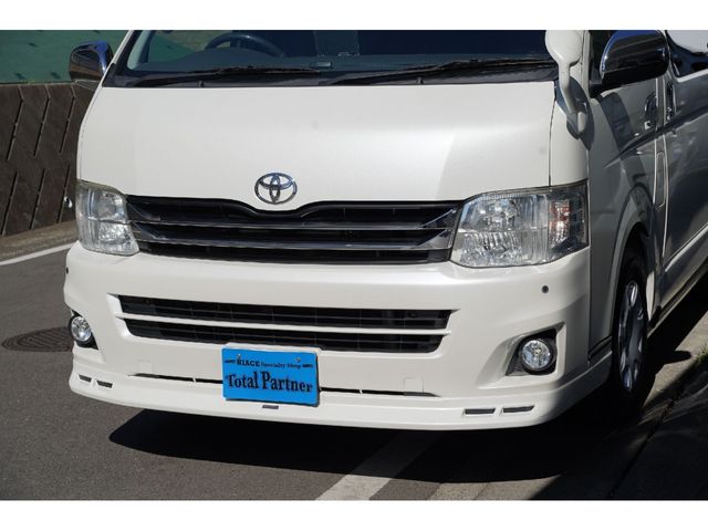 TOYOTA REGIUSACE VAN 2WD 2013 Image 31